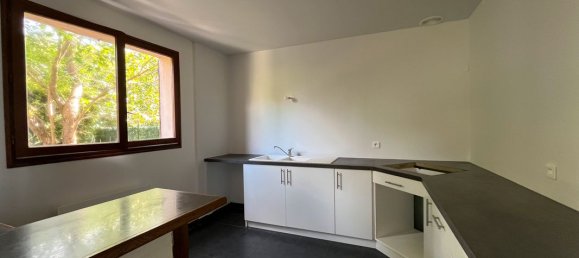 3 bedrooms House in Reims, France No. 332086 3