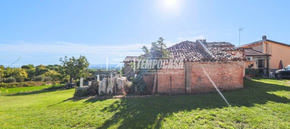 4 bedrooms House in San Clemente, Italy No. 327841 8