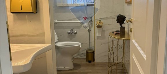 4 Schlafzimmer Wohnung in Grumo Nevano, Italy, Nr. 171292 9