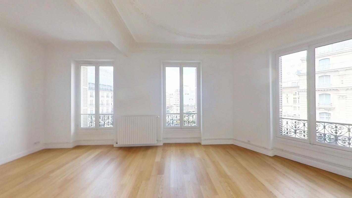 3 Schlafzimmer Wohnung in Paris, France, Nr. 348902