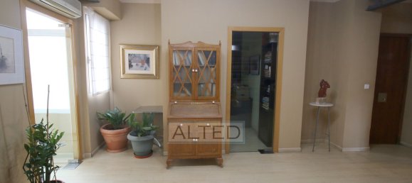 3 Schlafzimmer Wohnung in Alicante, Spain, Nr. 156842 7