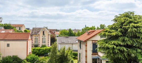 4 bedrooms House in Colombes, France No. 360767 17