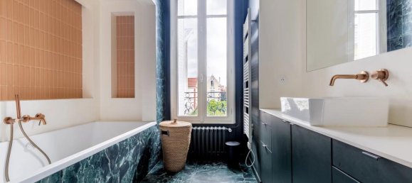 4 bedrooms House in Colombes, France No. 360767 12