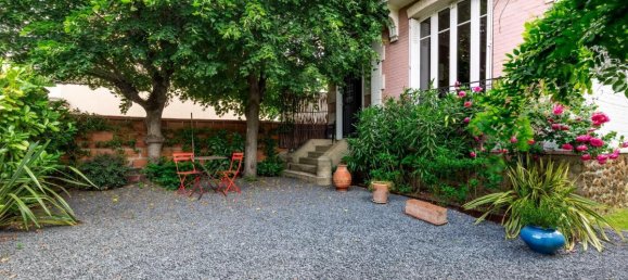 4 bedrooms House in Colombes, France No. 360767 18