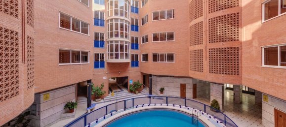 Квартира с 3 спальнями в Торревьеха, Испания № 188018 36