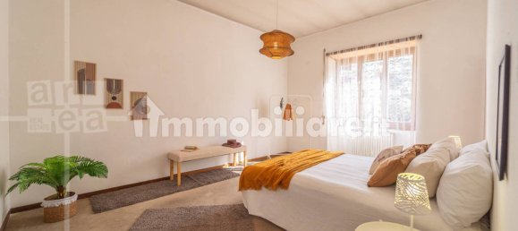 4 bedrooms Apartment in Rome, Italy No. 68371 32