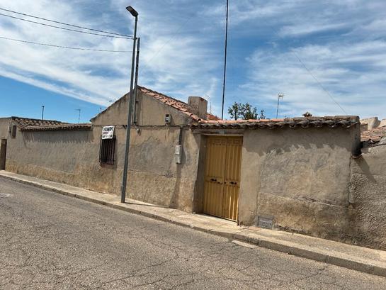 131m² Land in Toledo, Spain No. 197333