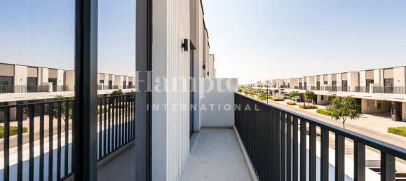 Adosado de 3 dormitorios en Dubai South (Dubai World Central), UAE No. 122106 30