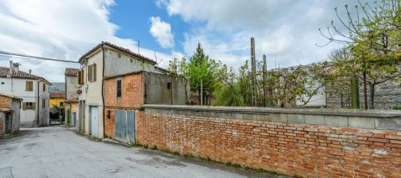 7-salle Maison à Fabriano, Italy No. 130110 21