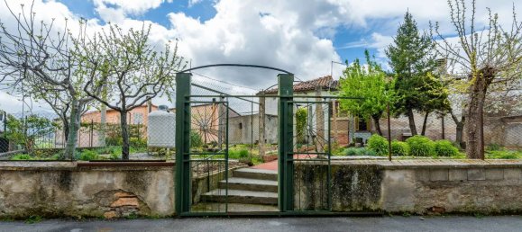 7-salle Maison à Fabriano, Italy No. 130110 22