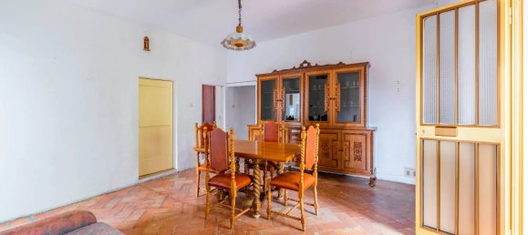 7-salle Maison à Fabriano, Italy No. 130110 2