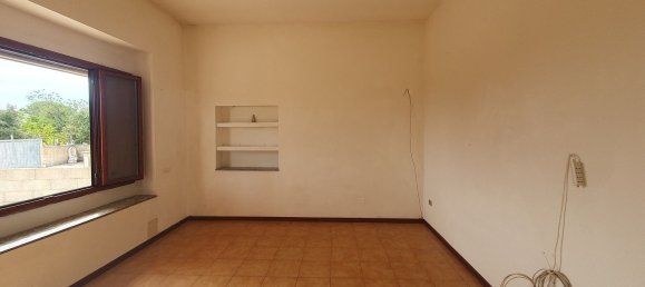 4 غرف نوم فيلا في Parabita, Italy رقم 357600 8