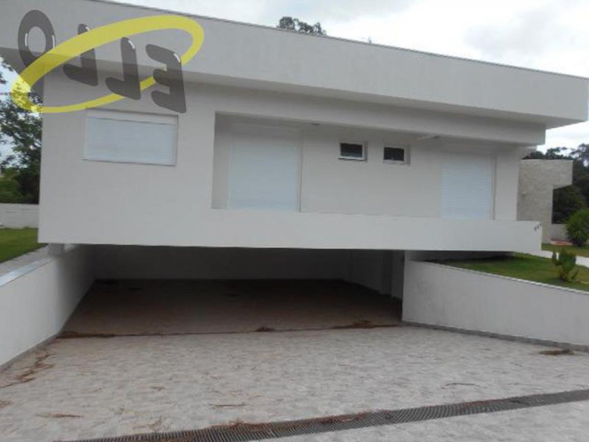 Casa de 5 dormitorios en Sao Paulo, Brazil No. 523857