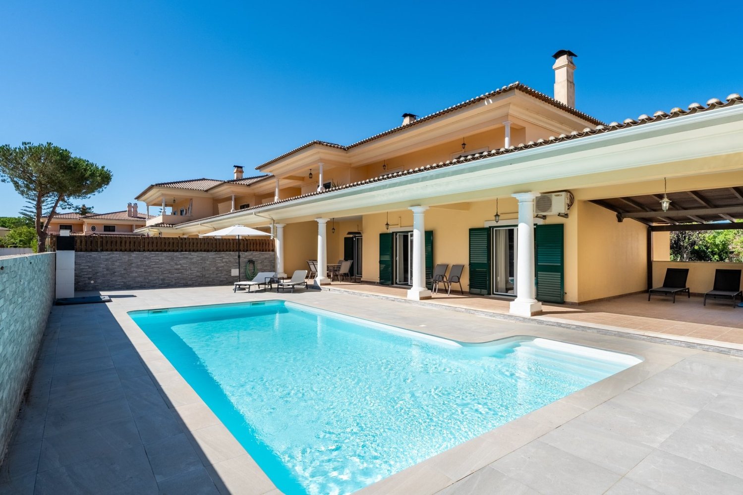 3 bedrooms Villa in Samora Correia, Portugal No. 332939