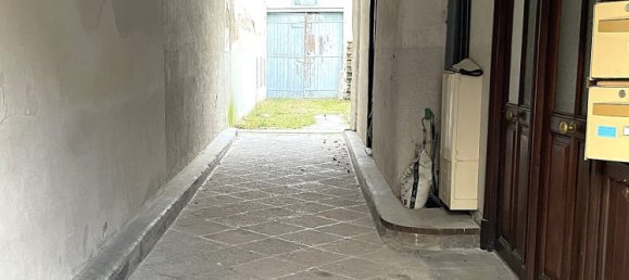 Bâtiment à Lunéville, France 179m² No. 53247 2