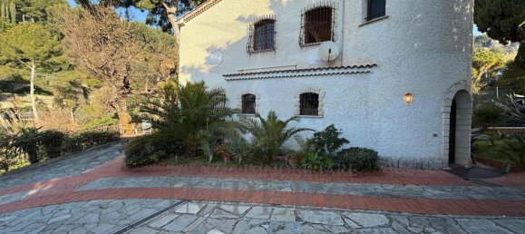 Villa de 32 divisões em Bordighera, Italy N.º 108598 24
