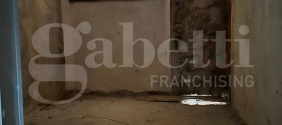 1 bedroom Apartment in Ponte Lambro, Italy No. 81382 8