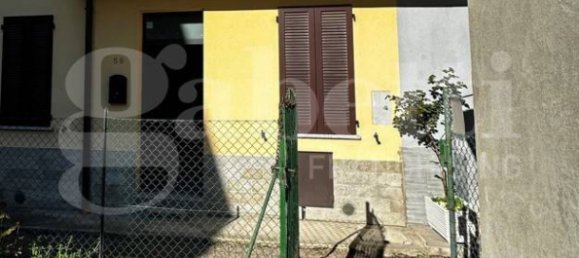 1 bedroom Apartment in Ponte Lambro, Italy No. 81382 15