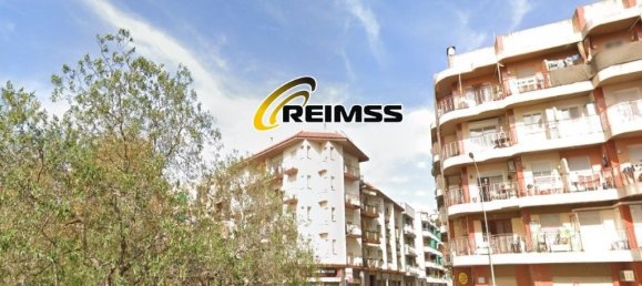 Apartamento de 3 dormitorios en Blanes, Spain No. 184043 11