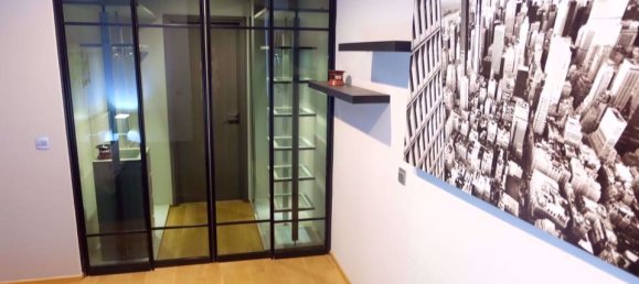 Apartamento com 1 quarto em condomínio em Khlong Toei, Thailand N.º 9613 10