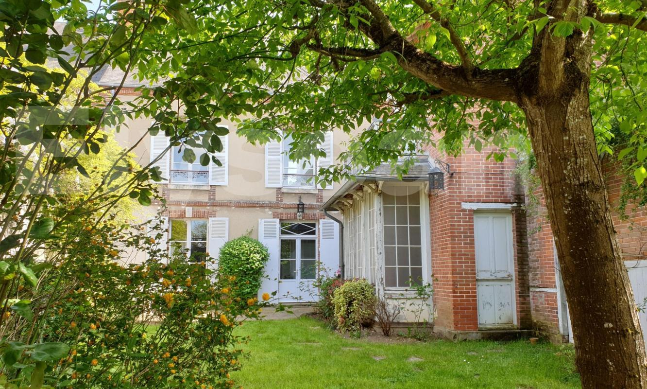 5 Schlafzimmer Haus in Chateaudun, France, Nr. 234464