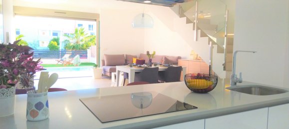 3 Schlafzimmer Villa in Villamartin, Spain, Nr. 1077 8