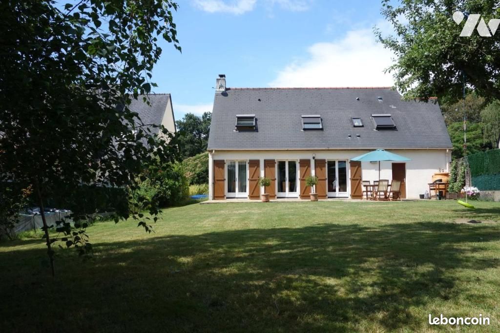 Villa de 5 dormitorios en La Chapelle-sur-Erdre, France No. 339864