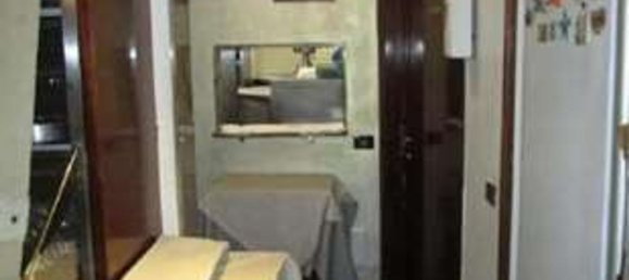 167m² Commercial property in Milan, Italy No. 373645 10