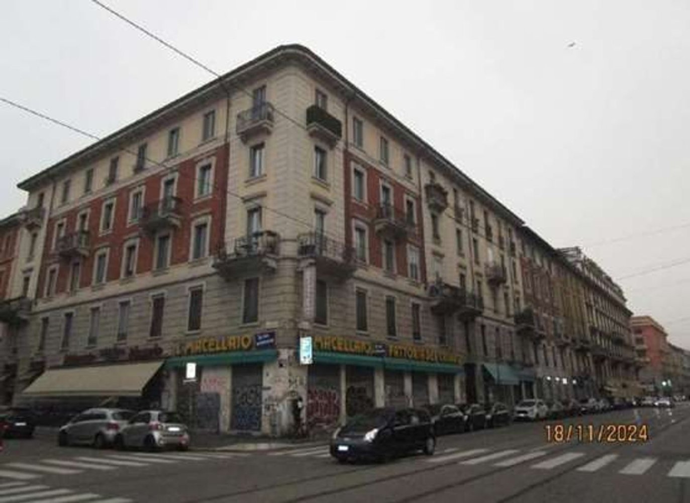 167m² Commercial property in Milan, Italy No. 373645