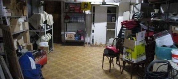 167m² Commercial property in Milan, Italy No. 373645 18