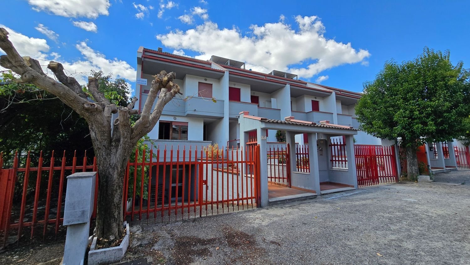 Casa de 6 divisões em Ascoli Piceno, Italy N.º 270380