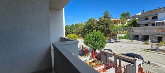 Casa de 6 divisões em Ascoli Piceno, Italy N.º 270380 31