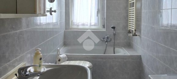 1 chambre Appartement à Cinisello Balsamo, Italy No. 353084 14