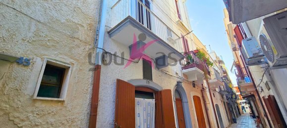 4 bedrooms House in Mola di Bari, Italy No. 343942 2