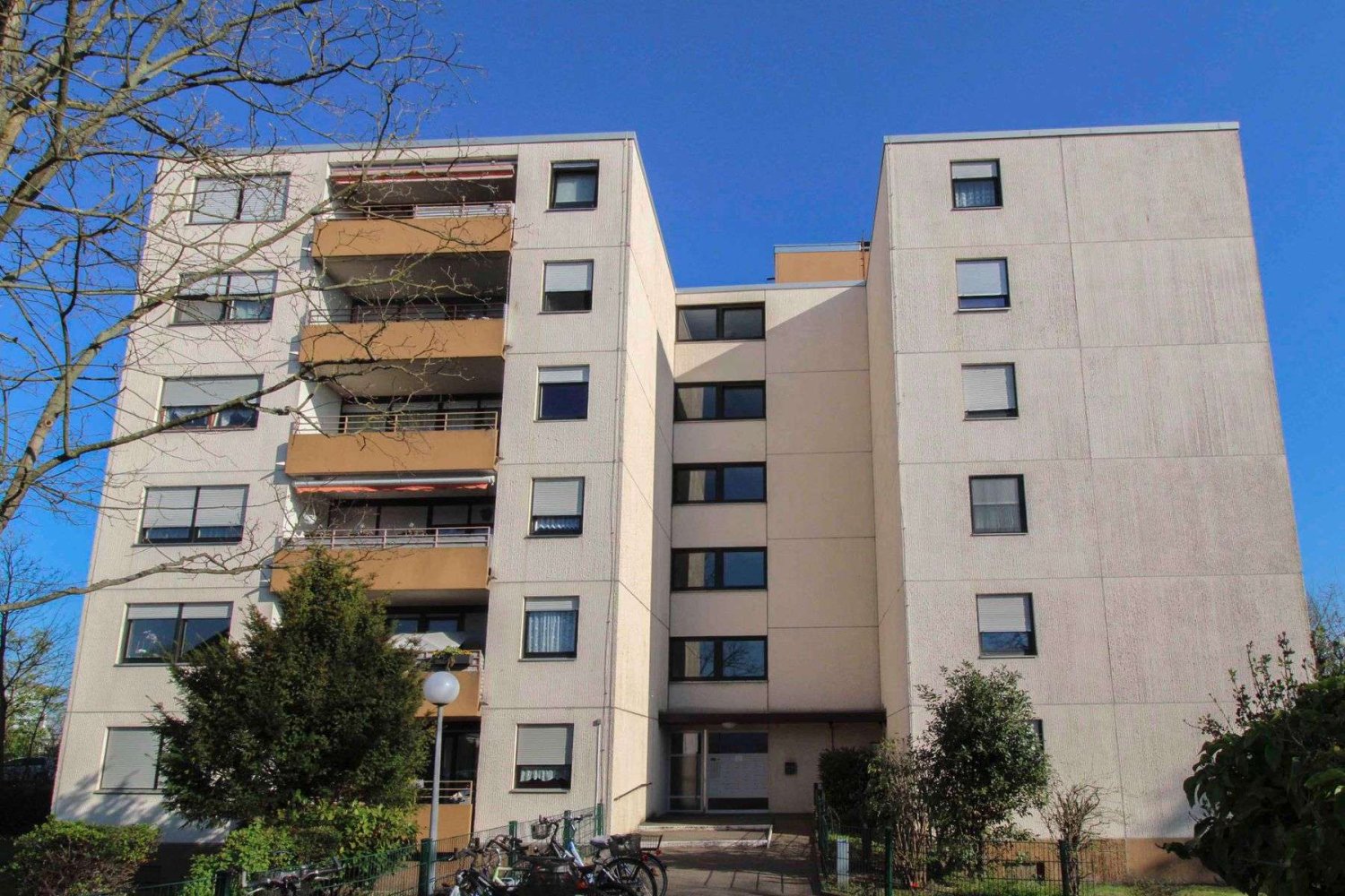 3 غرف نوم شقة في Karlsruhe, Germany رقم 240740