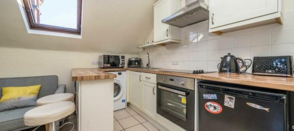 1 bedroom Apartment in Surbiton, United Kingdom No. 10298 6