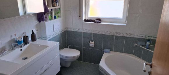 Apartamento de 2 dormitorios en Tuttlingen, Germany No. 305125 17