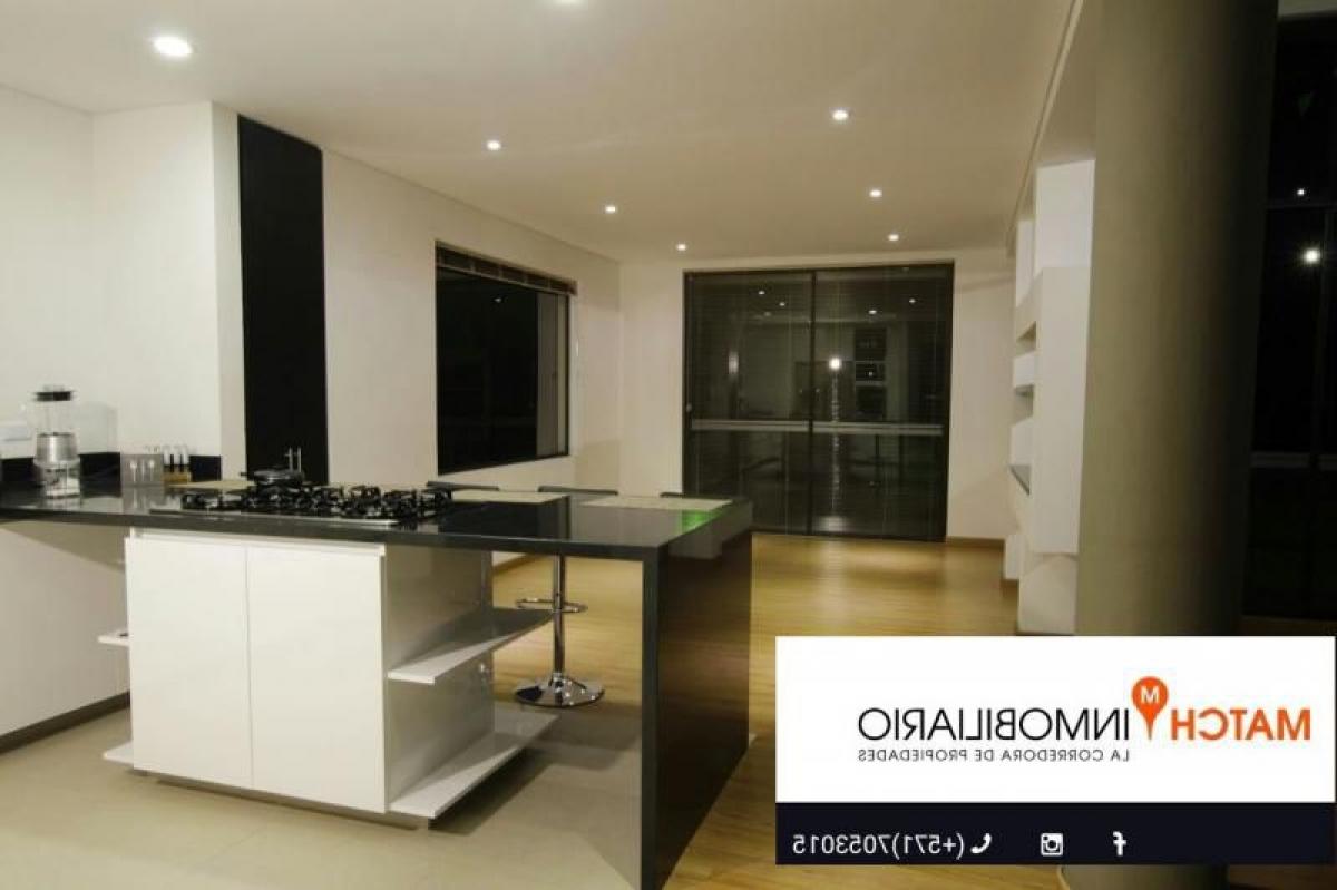 4 bedrooms House in Cundinamarca, Colombia No. 2591