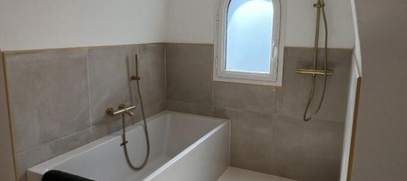 3 Schlafzimmer Villa in La Haie-Fouassiere, France, Nr. 96101 2