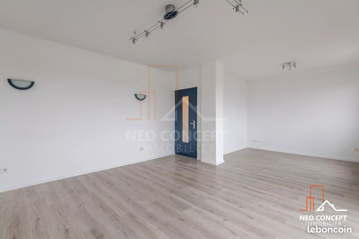 Apartamento de 3 dormitorios en Schweighouse-sur-Moder, France No. 85364