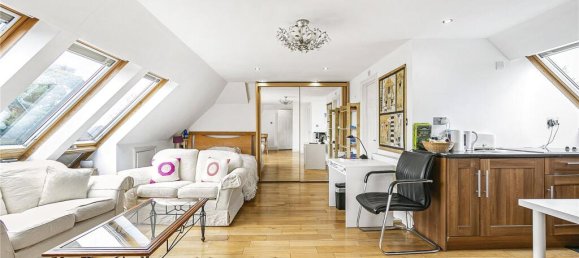 5 bedrooms House in Cockfosters, United Kingdom No. 6621 20