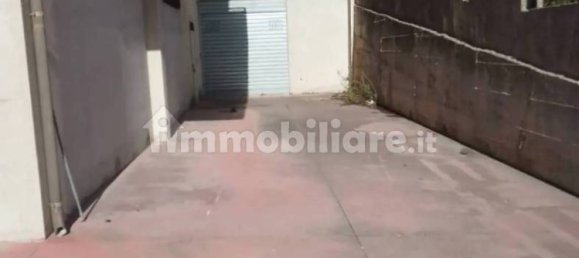 1-salle Propriété commerciale à Vittoria, Italy No. 84232 3