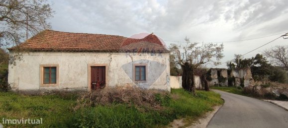 3 bedrooms House in Rio Maior, Portugal No. 185629 4