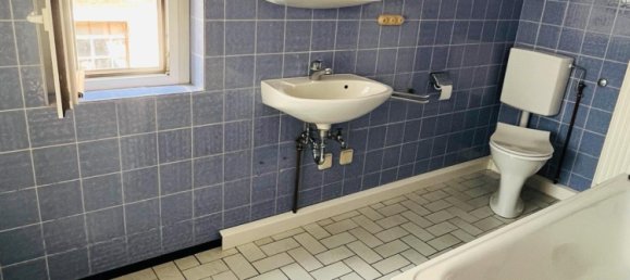 5 rooms House in Saarpfalz, Germany No. 291875 4