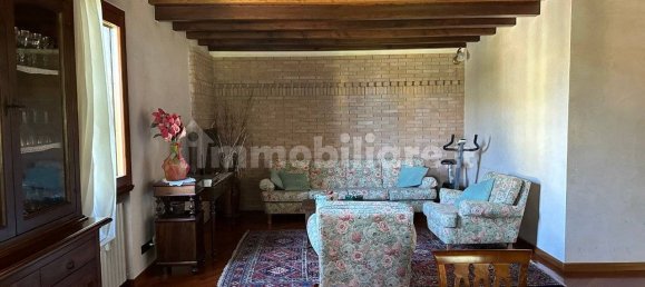 3 Schlafzimmer Villa in Villanova di Camposampiero, Italy, Nr. 373406 4