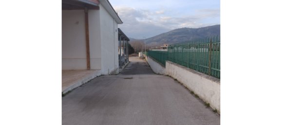 عقار تجاري في San Felice a Cancello, Italy 5000متر مربع رقم 109656 6