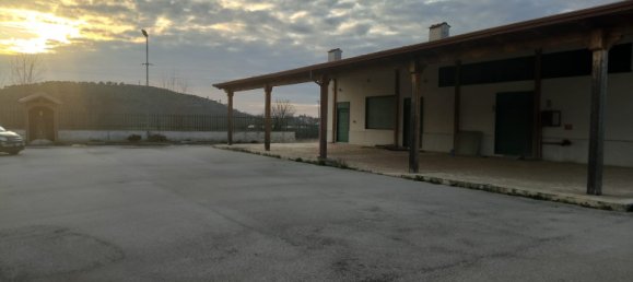 عقار تجاري في San Felice a Cancello, Italy 5000متر مربع رقم 109656 7