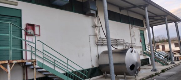 عقار تجاري في San Felice a Cancello, Italy 5000متر مربع رقم 109656 5