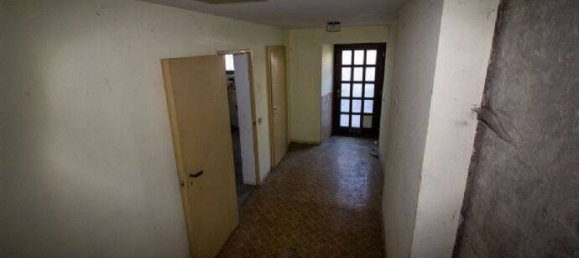 Bâtiment à Markischer, Germany 463m² No. 161997 25