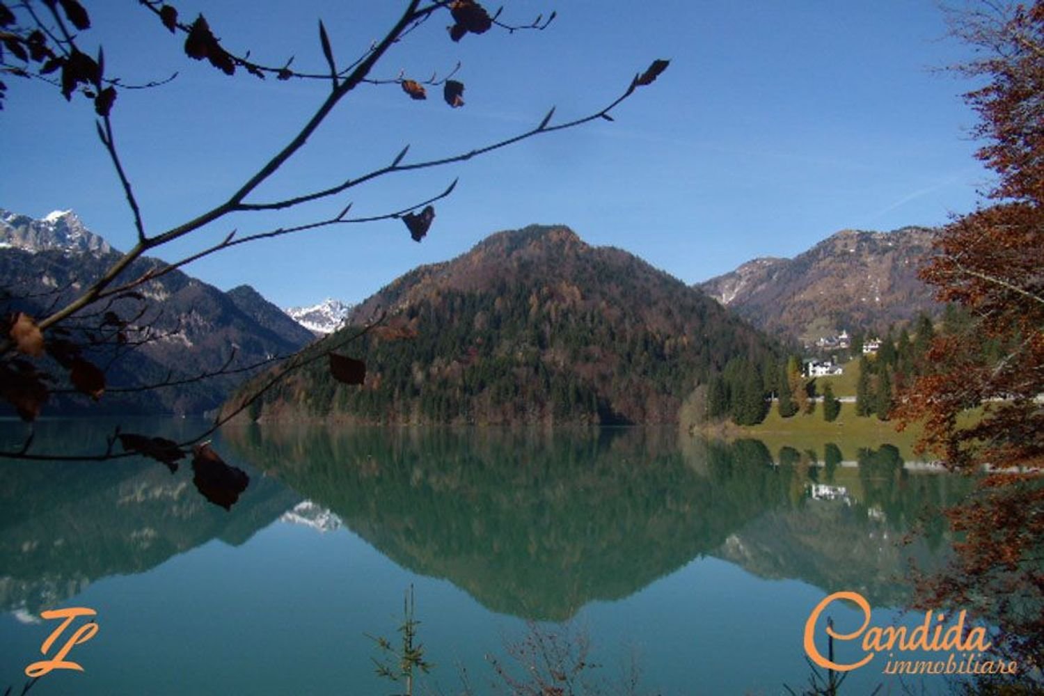 Коммерческая недвижимость с 34 комнатами в Удине, Италия № 213929